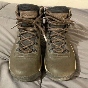 Columbia Hiking Boots